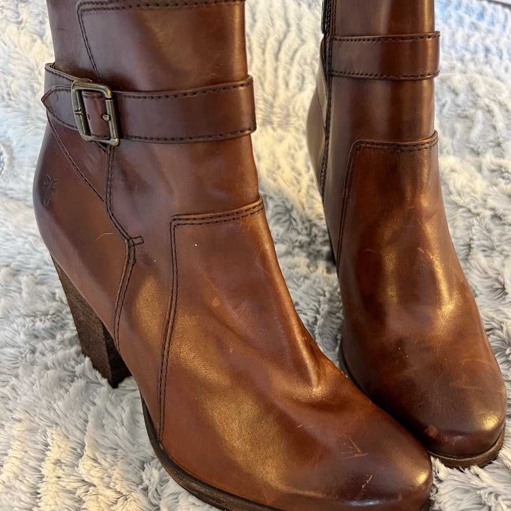 *NWOT* Frye | Patty Riding Bootie | Brown Leather | Size 7M - Picture 3 of 8